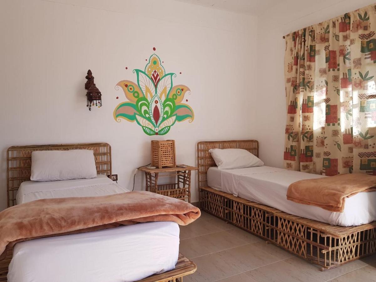 Habiba Beach Lodge Nuweiba` Extérieur photo